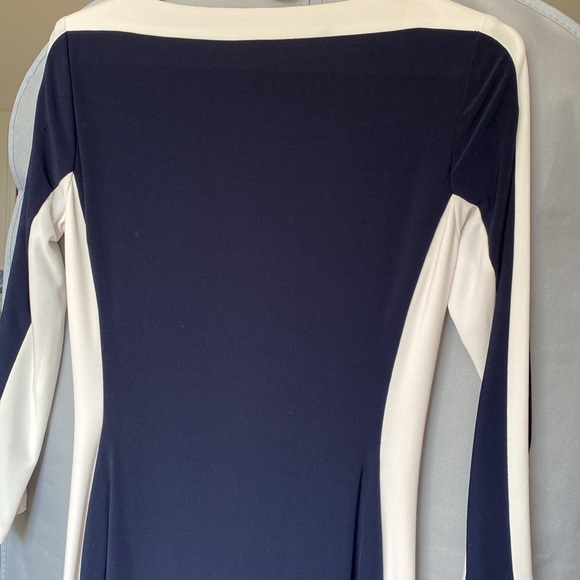 LAUREN. Color is more deep blue and off white. Unfortunately doesn’t fits. - Picture 3 of 7